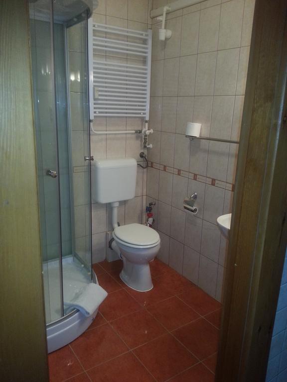 Szinva Apartman 미슈콜츠 외부 사진